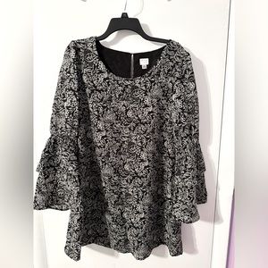 Black and Ivory Floral Pattern Dress, A Nee Day (Target), Size M